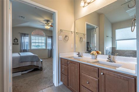 10008 Iron Horse Trail Waco TX 76708