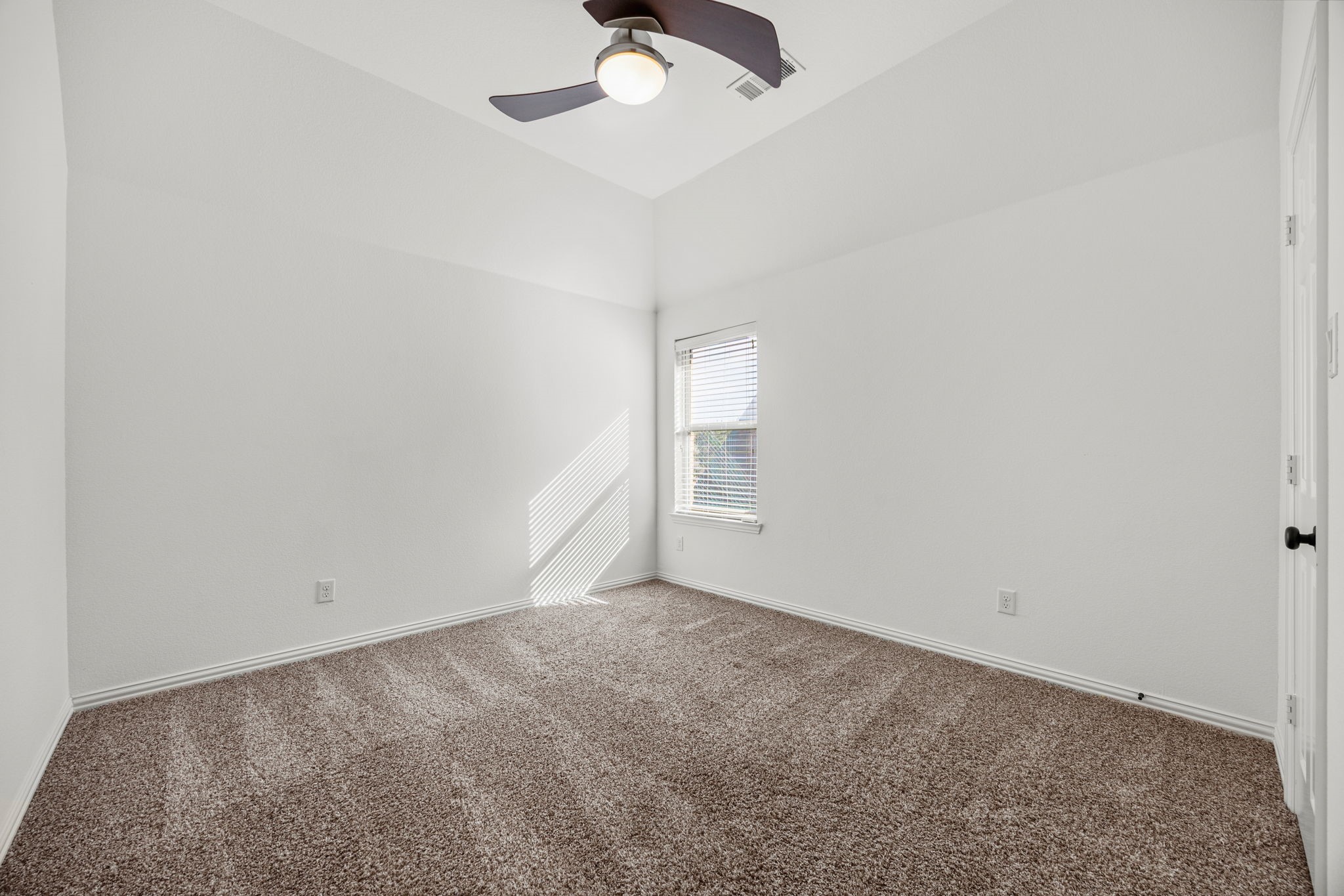 3040 Dunverny The Colony TX 75056