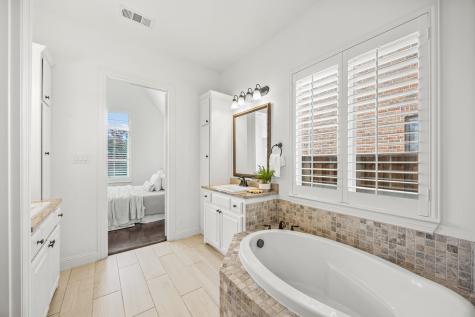 3040 Dunverny The Colony TX 75056