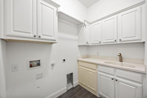 3040 Dunverny The Colony TX 75056