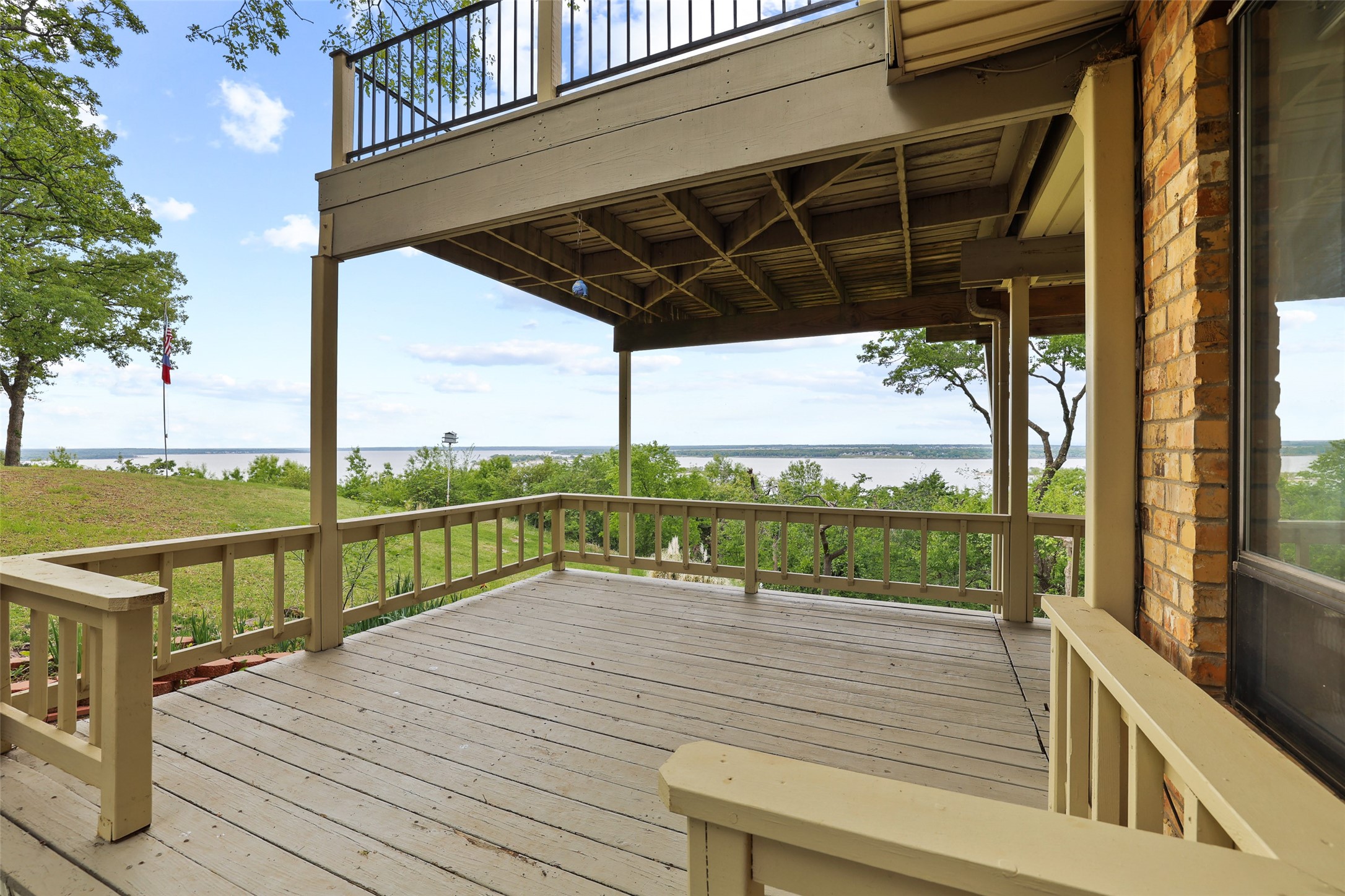 222 Island View Drive Pottsboro TX 75076