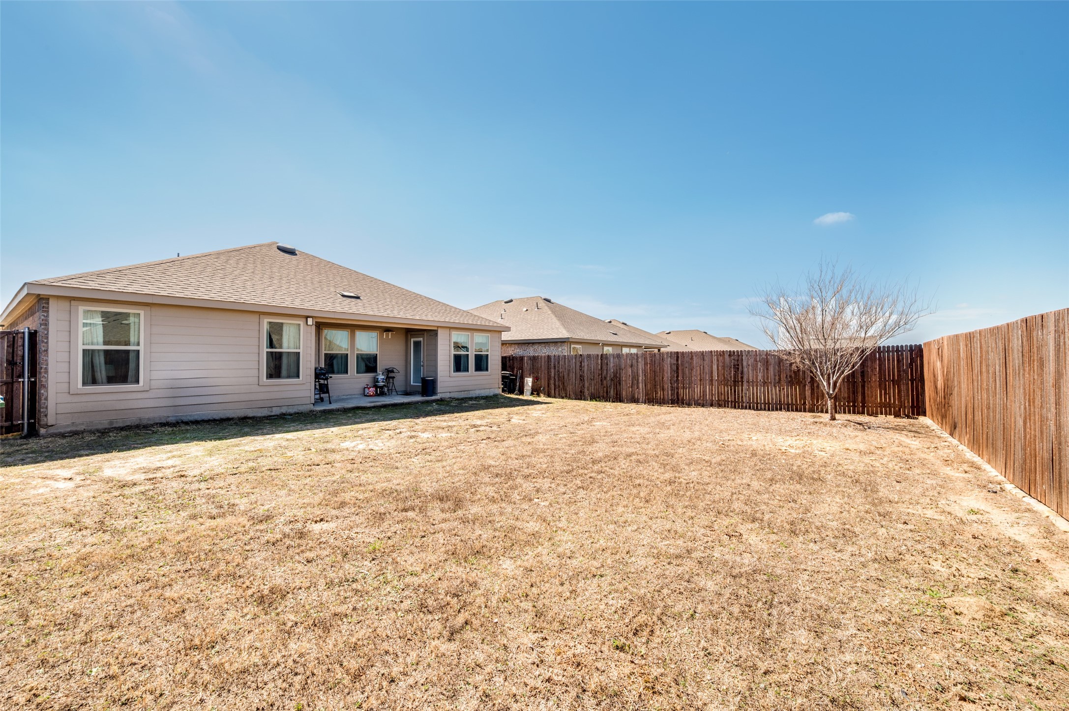 841 Glover Drive Aubrey TX 76227