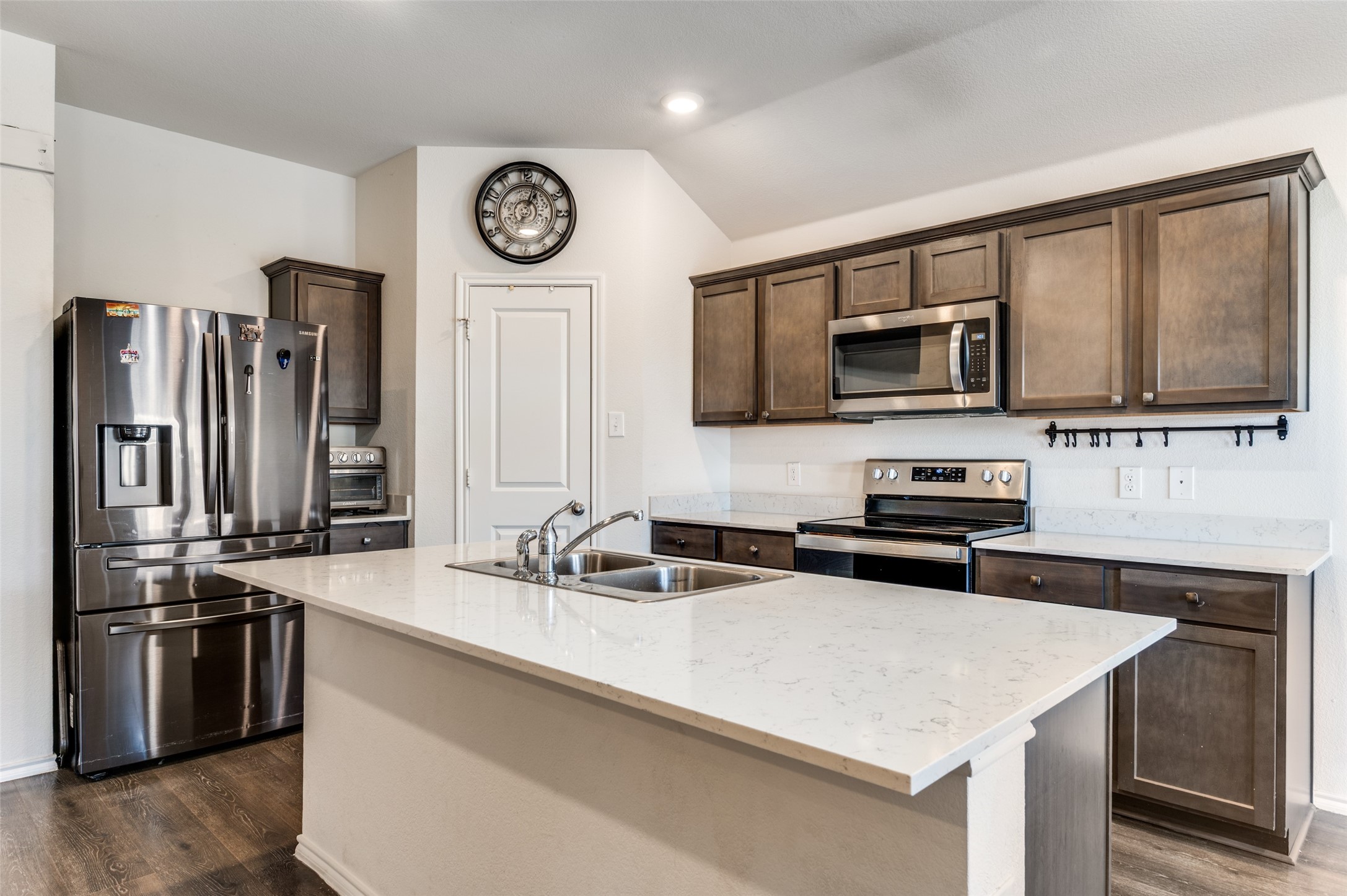 841 Glover Drive Aubrey TX 76227