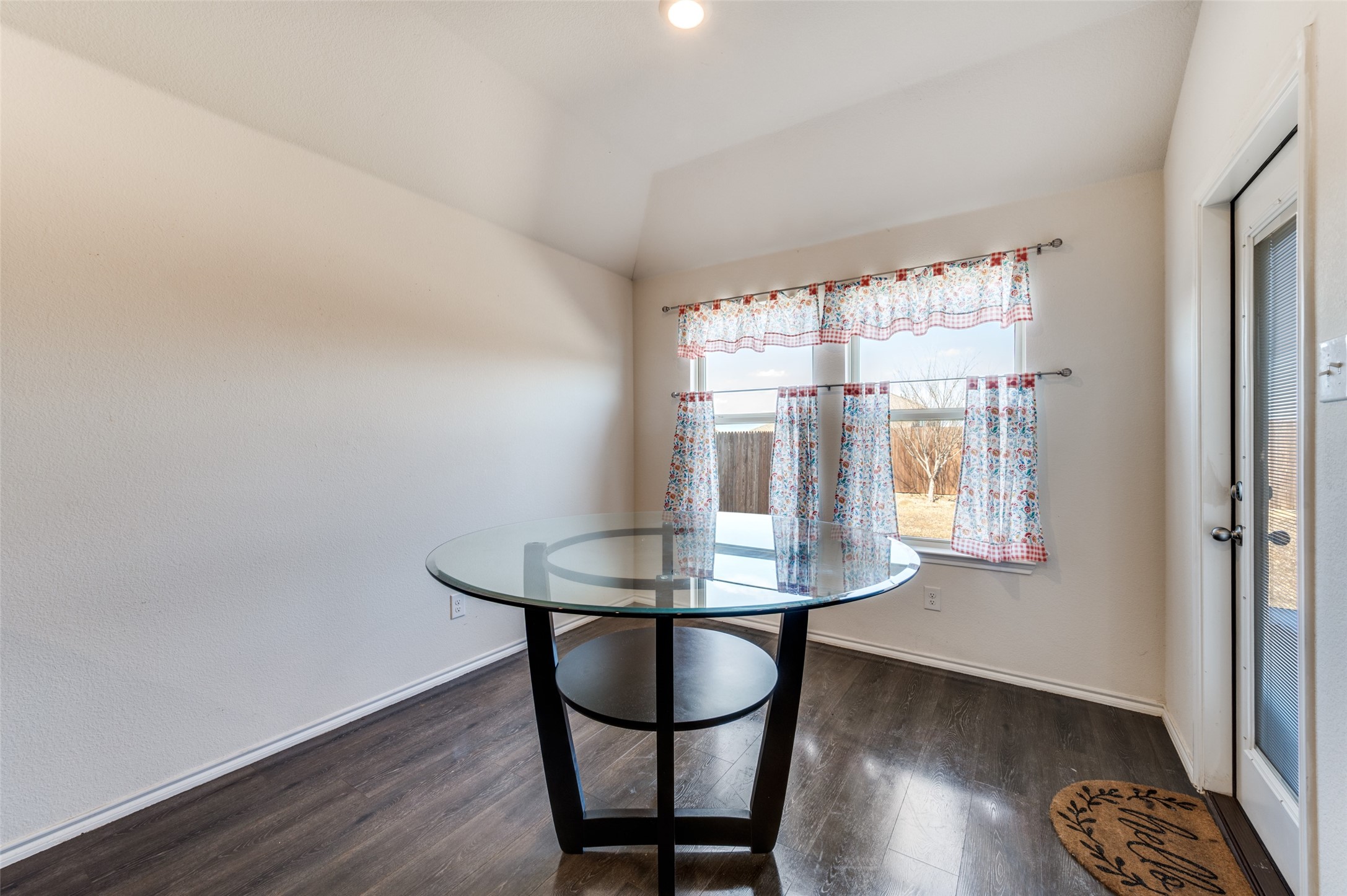 841 Glover Drive Aubrey TX 76227