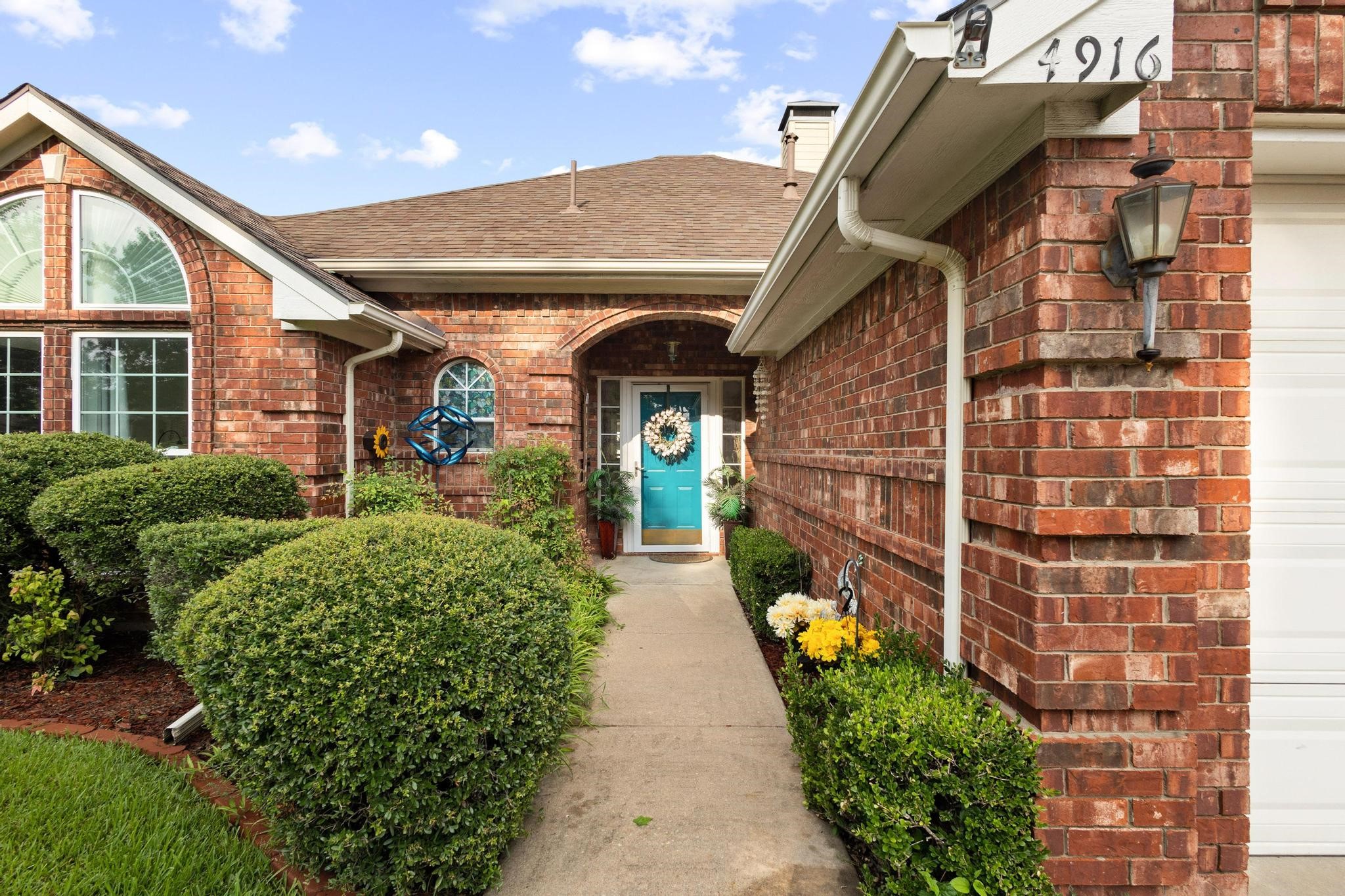 4916 Hara Lane Sherman TX 75092