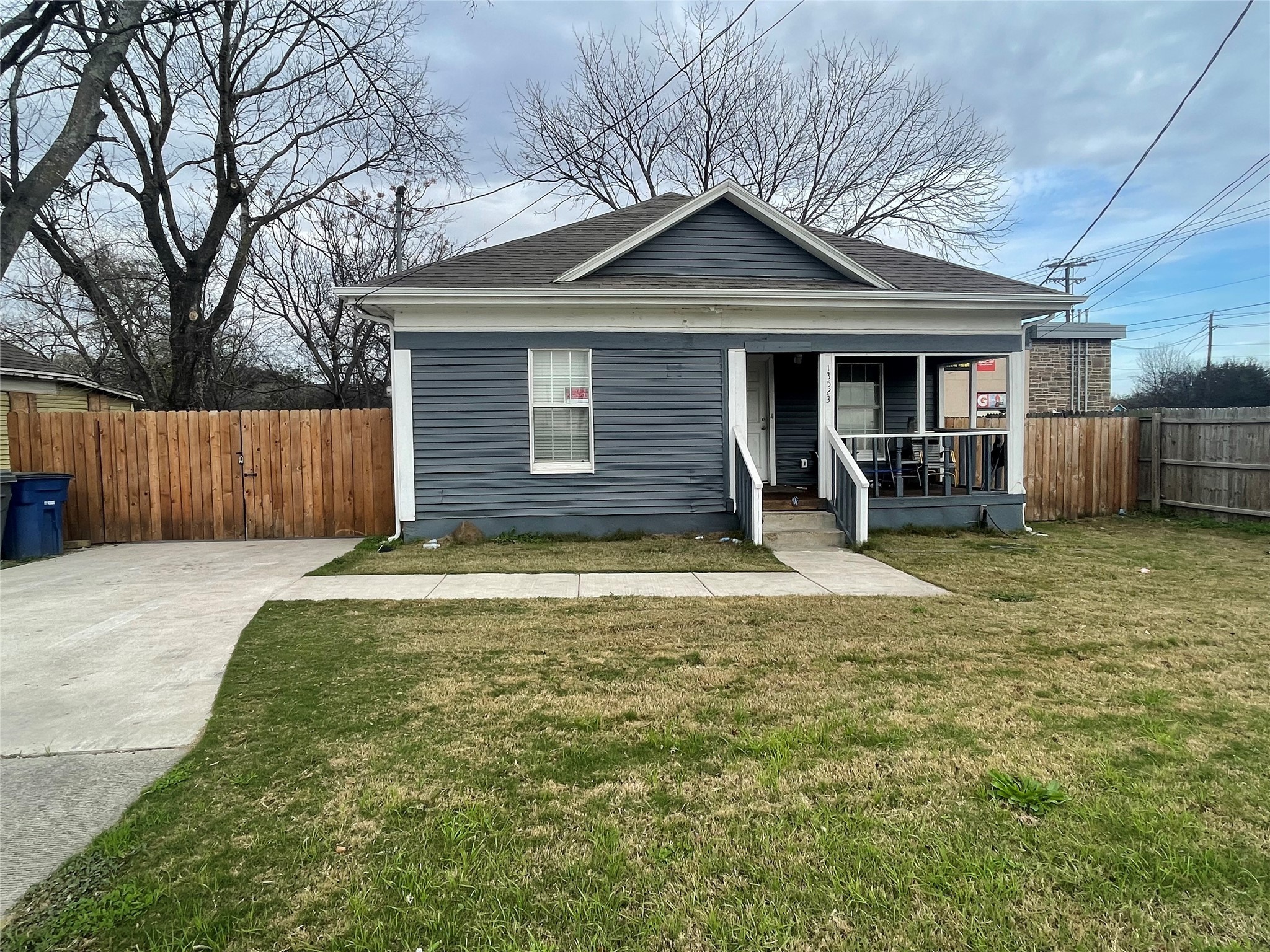 13523 Kleberg Road Dallas TX 75253