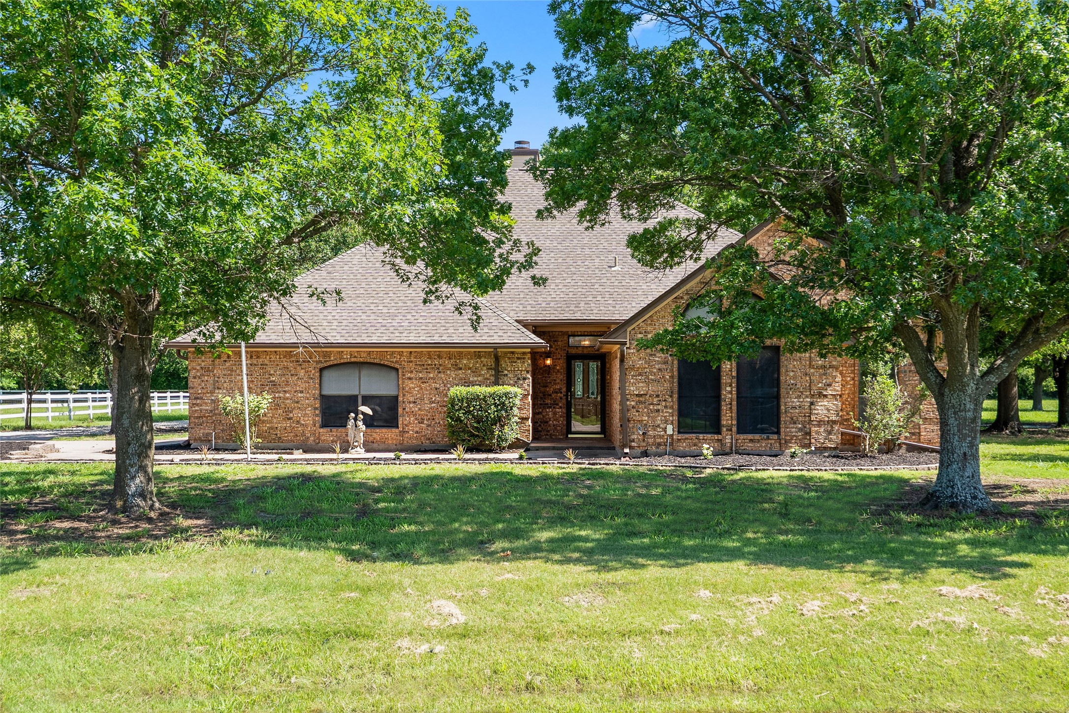 7279 Somerset Lane Aubrey TX 76227