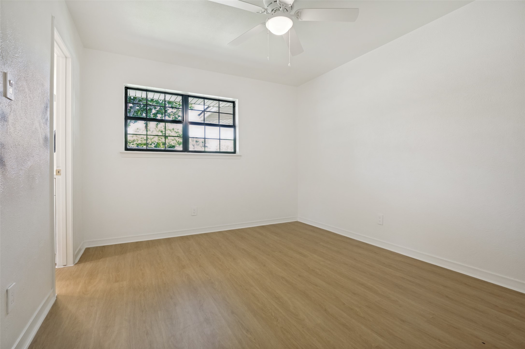 816 Misty Glen Drive Desoto TX 75115