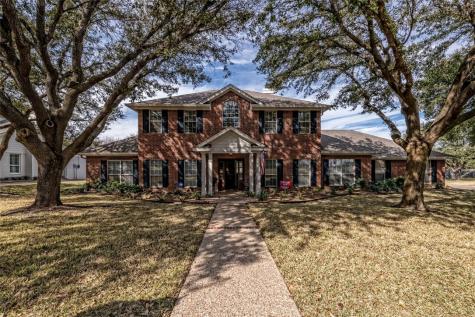11001 Treeline Drive Woodway TX 76712