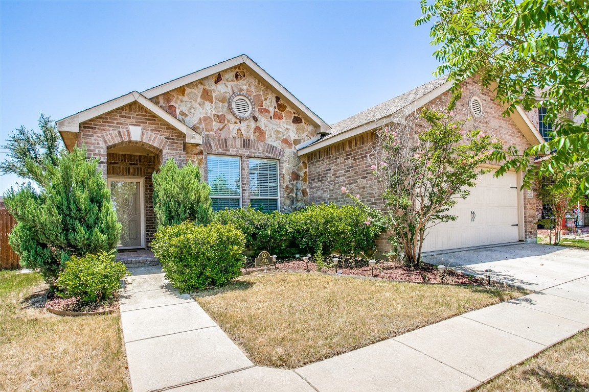 5845 Fantail Drive Fort Worth TX 76179