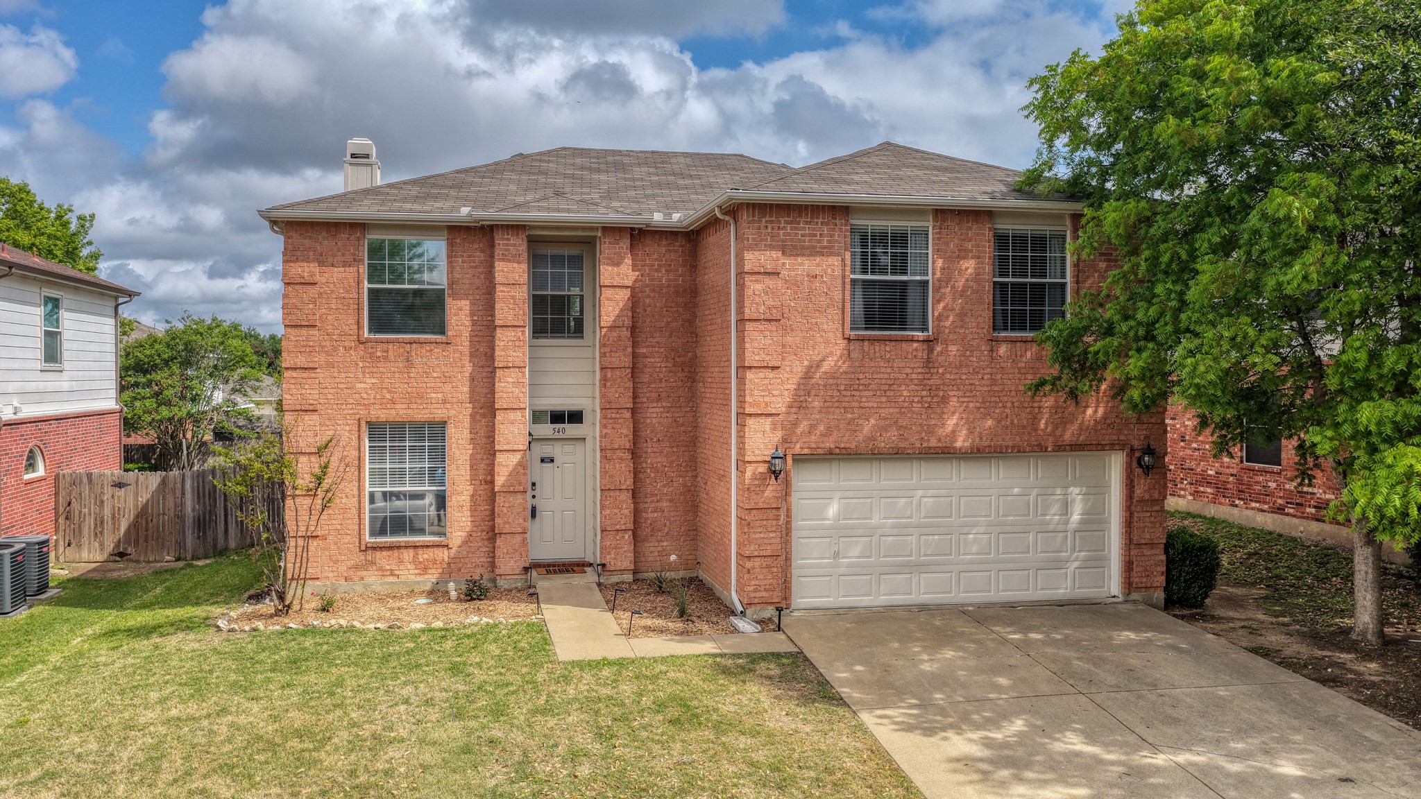 540 Linacre Drive Fort Worth TX 76036