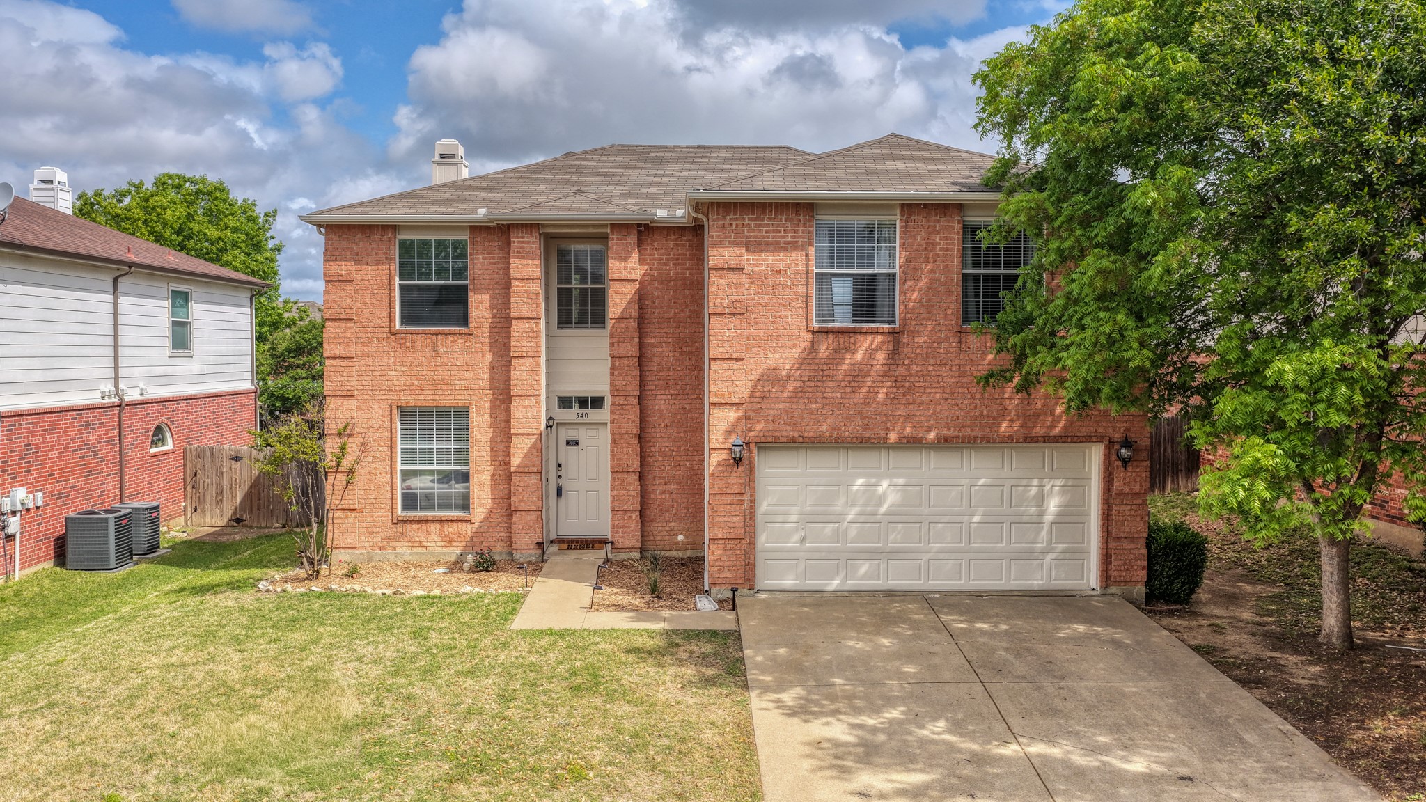 540 Linacre Drive Fort Worth TX 76036