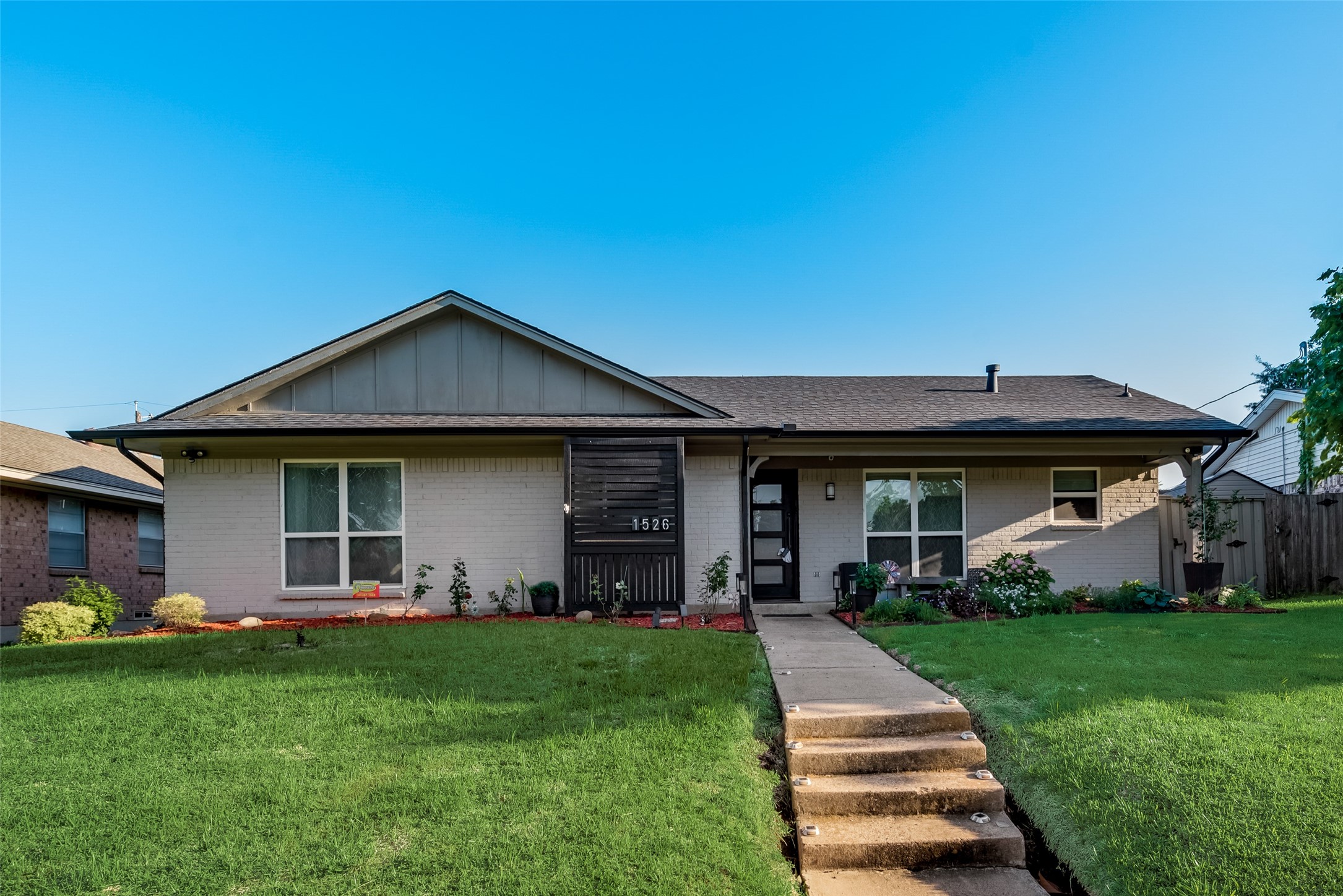 1526 Douglas Drive Garland TX 75041