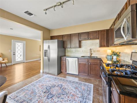 817 Edgefield Road Fort Worth TX 76107