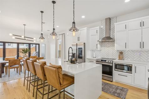 503 N Peak Street Dallas TX 75246