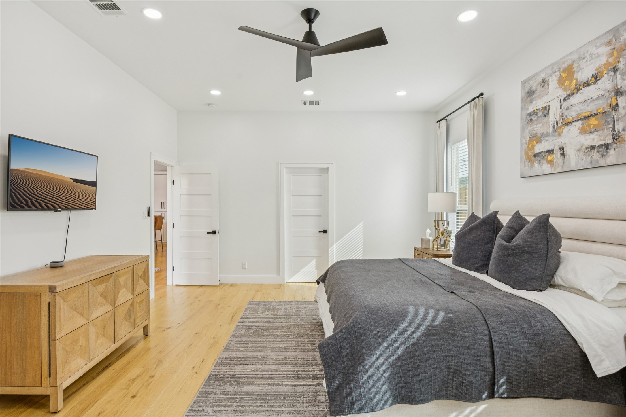 503 N Peak Street Dallas TX 75246