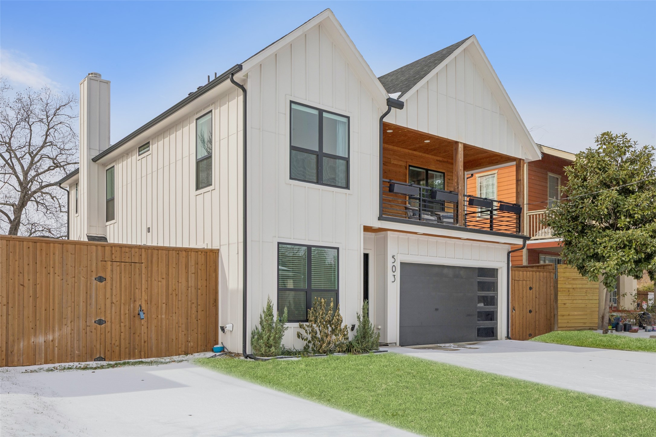 503 N Peak Street Dallas TX 75246