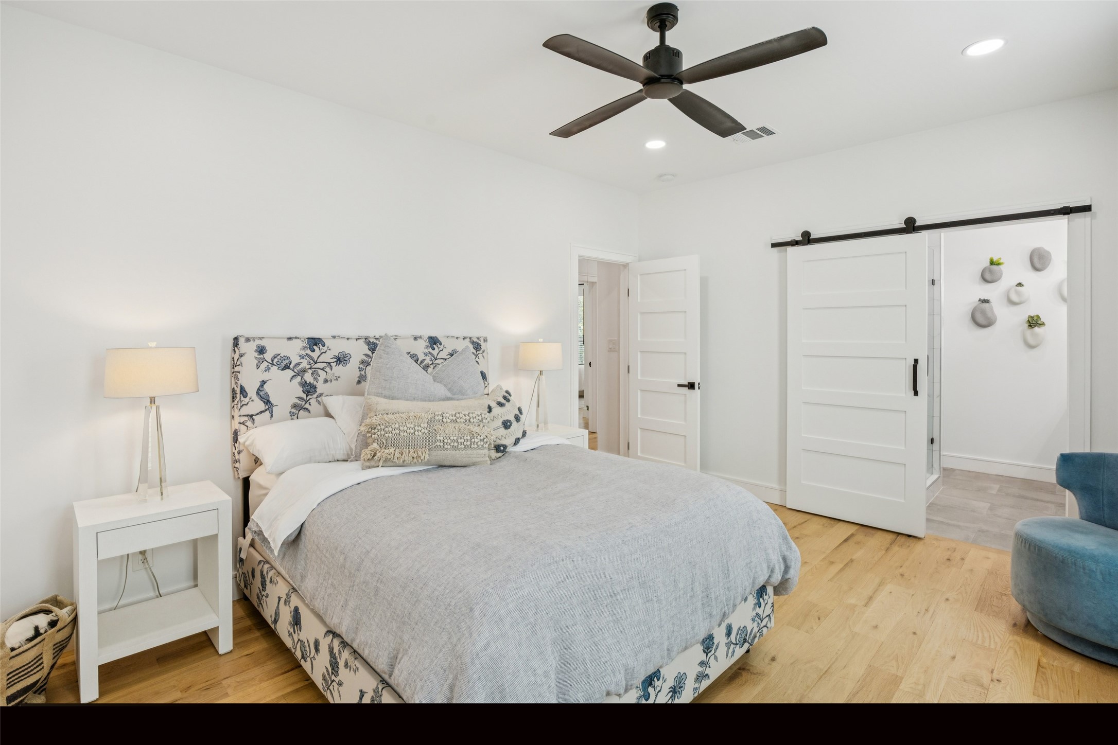 503 N Peak Street Dallas TX 75246
