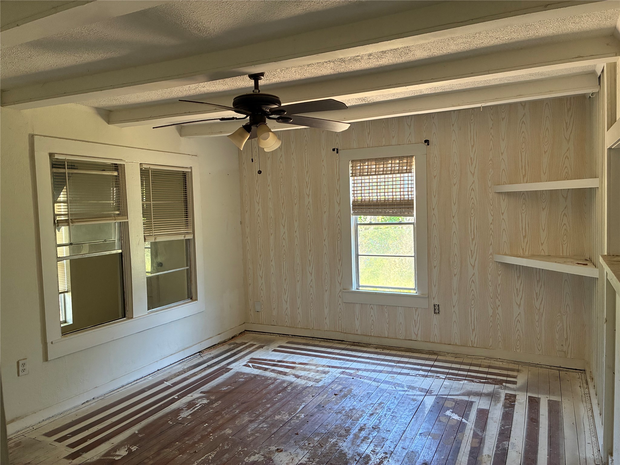 2928 Hiawatha Trail Lake Worth TX 76135