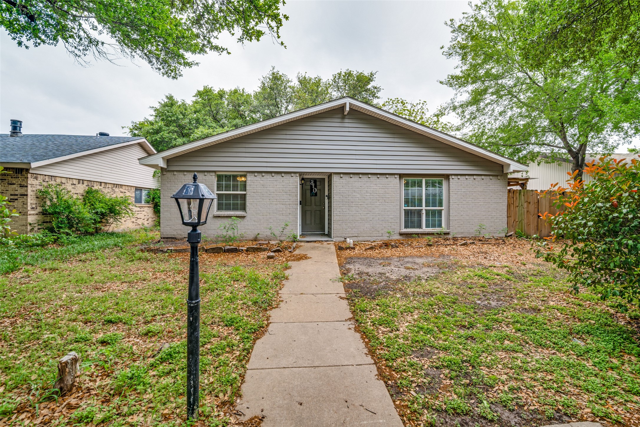 310 Thistle Drive Garland TX 75043