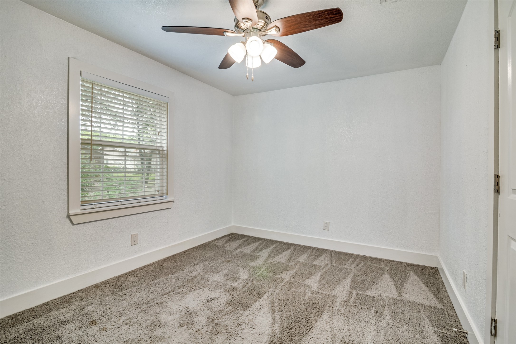 310 Thistle Drive Garland TX 75043