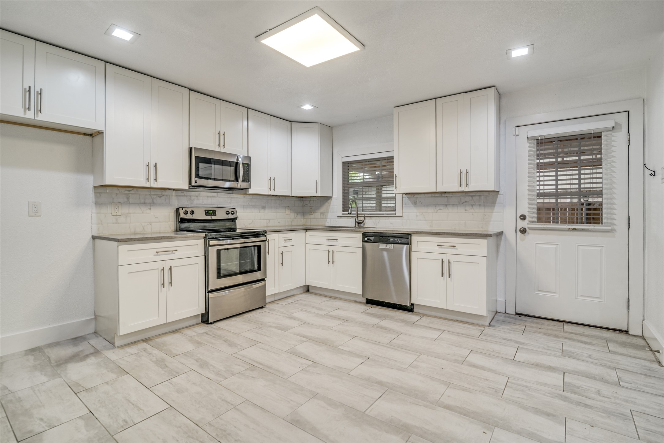 310 Thistle Drive Garland TX 75043