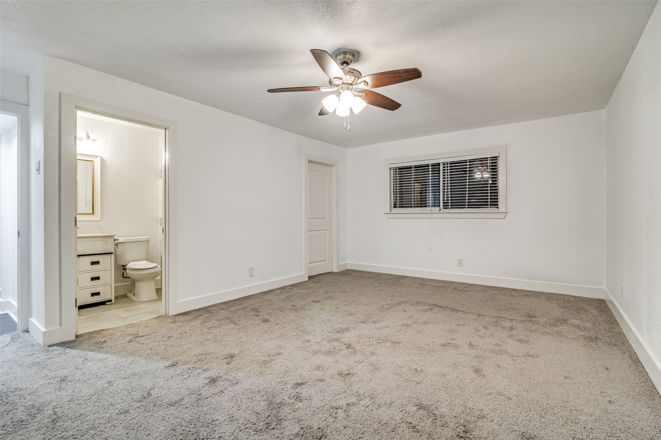 310 Thistle Drive Garland TX 75043