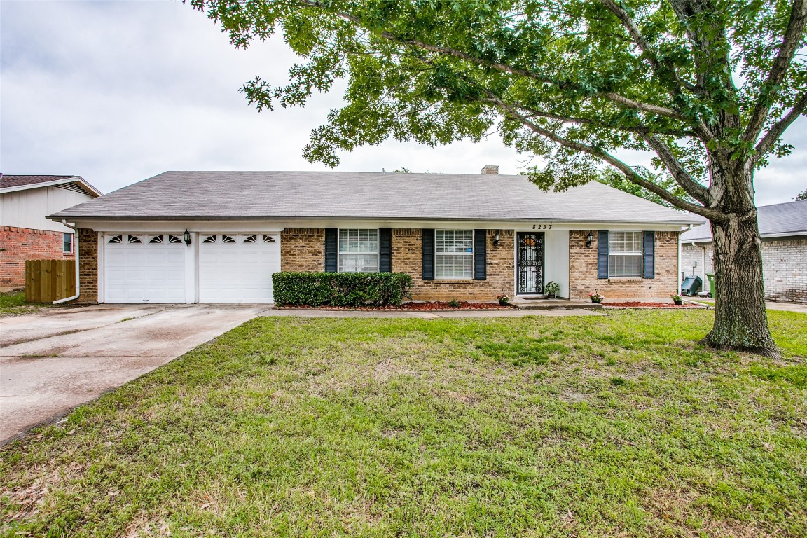 8237 Pearl Street North Richland Hills TX 76180