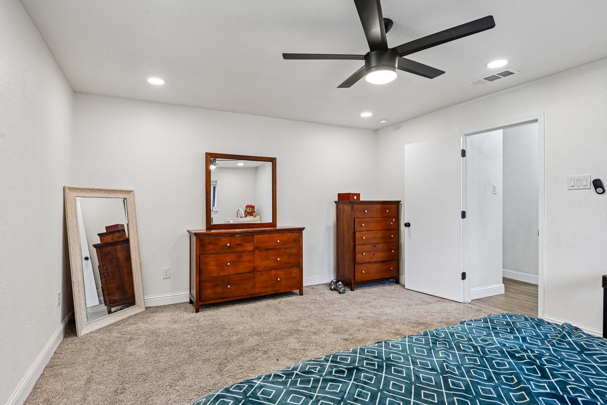 813 Oakbluff Drive Lancaster TX 75146