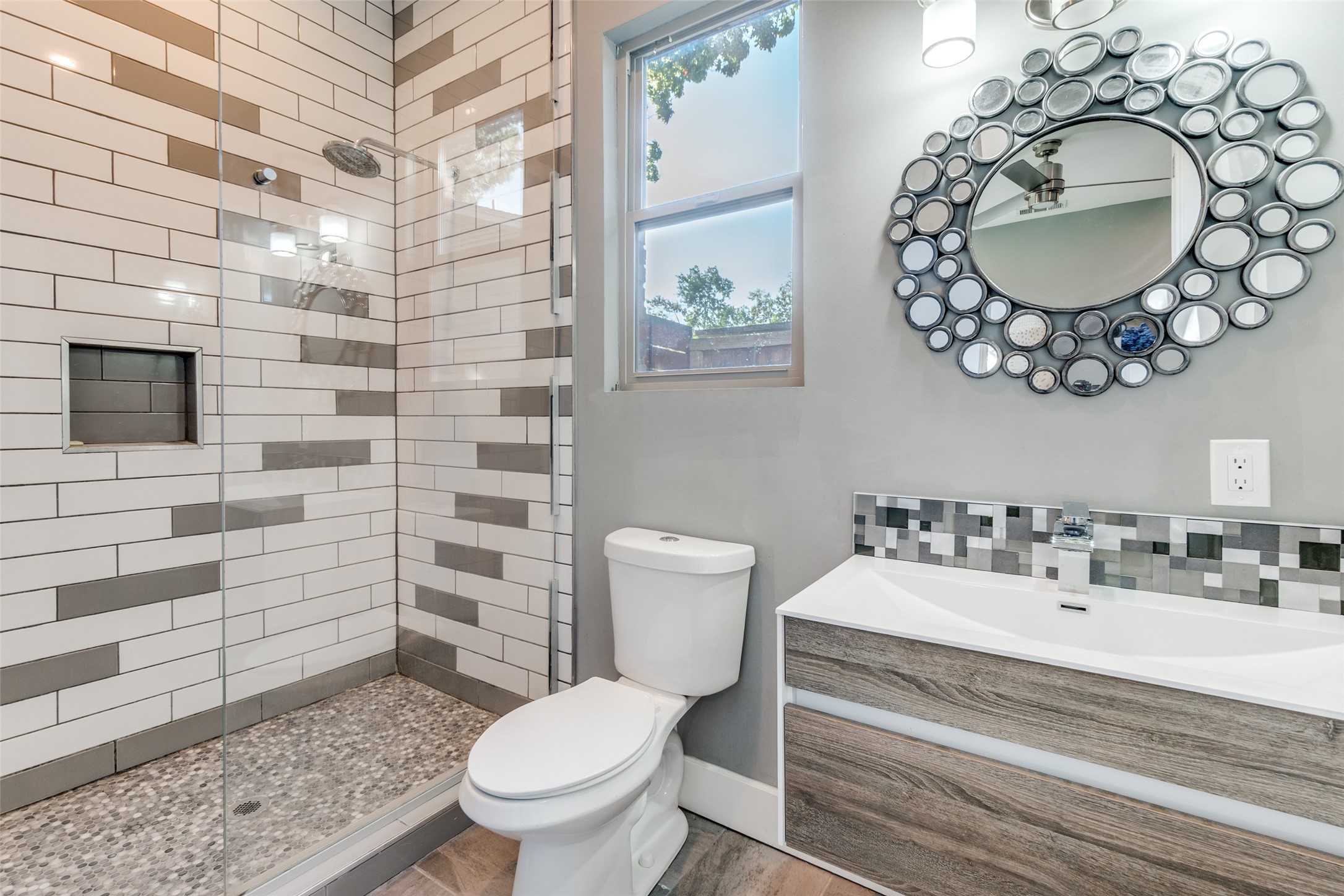 8915 Stanwood Drive Dallas TX 75228