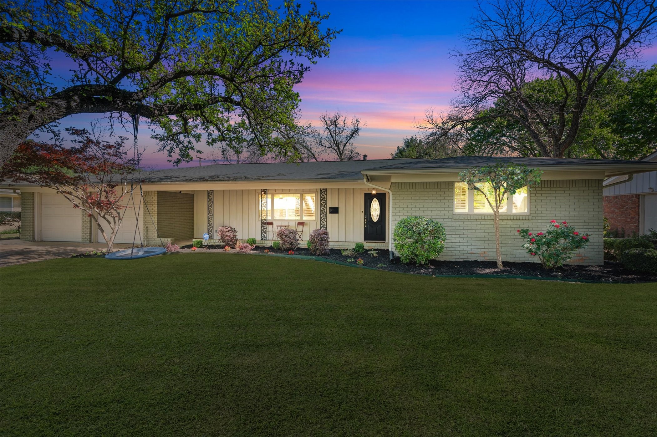 4228 Whitfield Avenue Fort Worth TX 76109