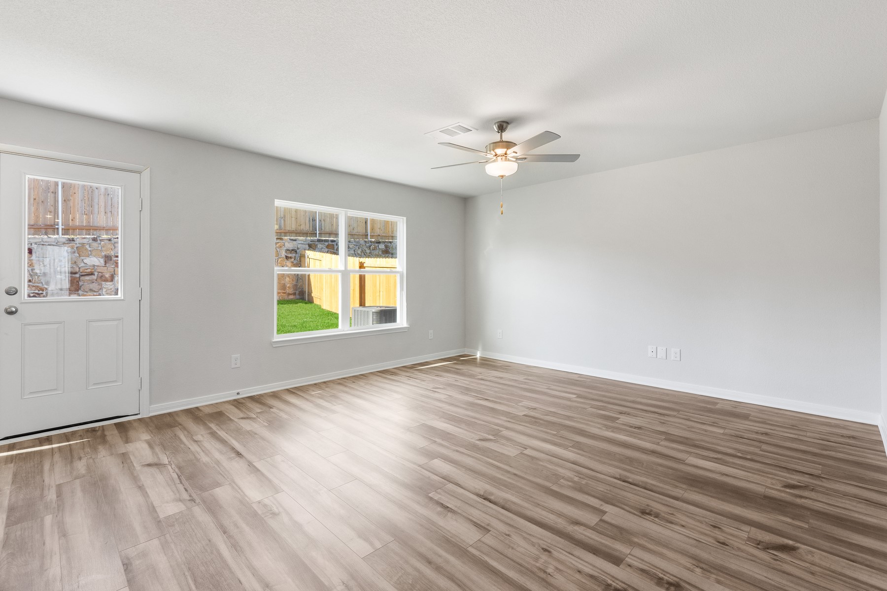 6331 Crosswood Lane Dallas TX 75241