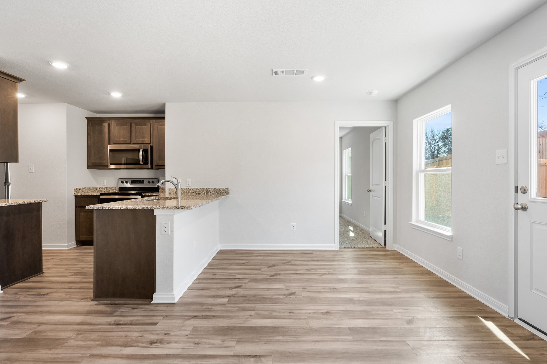 6331 Crosswood Lane Dallas TX 75241