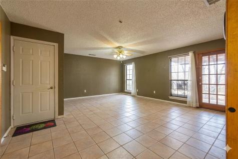 338 Marriott Lane Garland TX 75040
