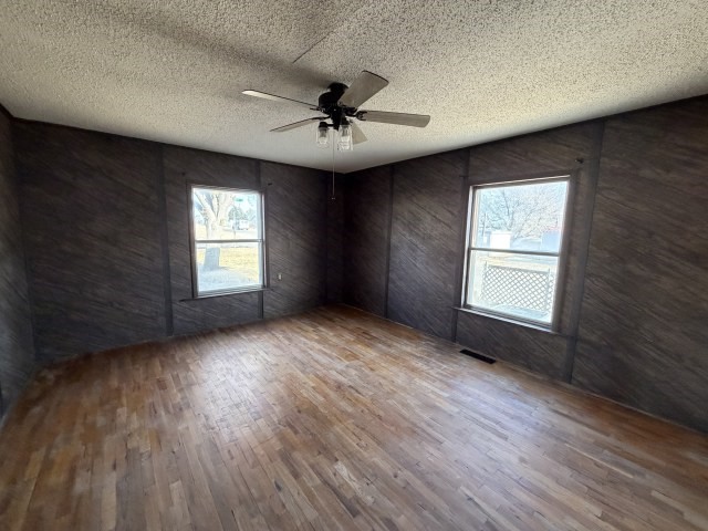 822 Santa Fe Avenue Canadian TX 79014