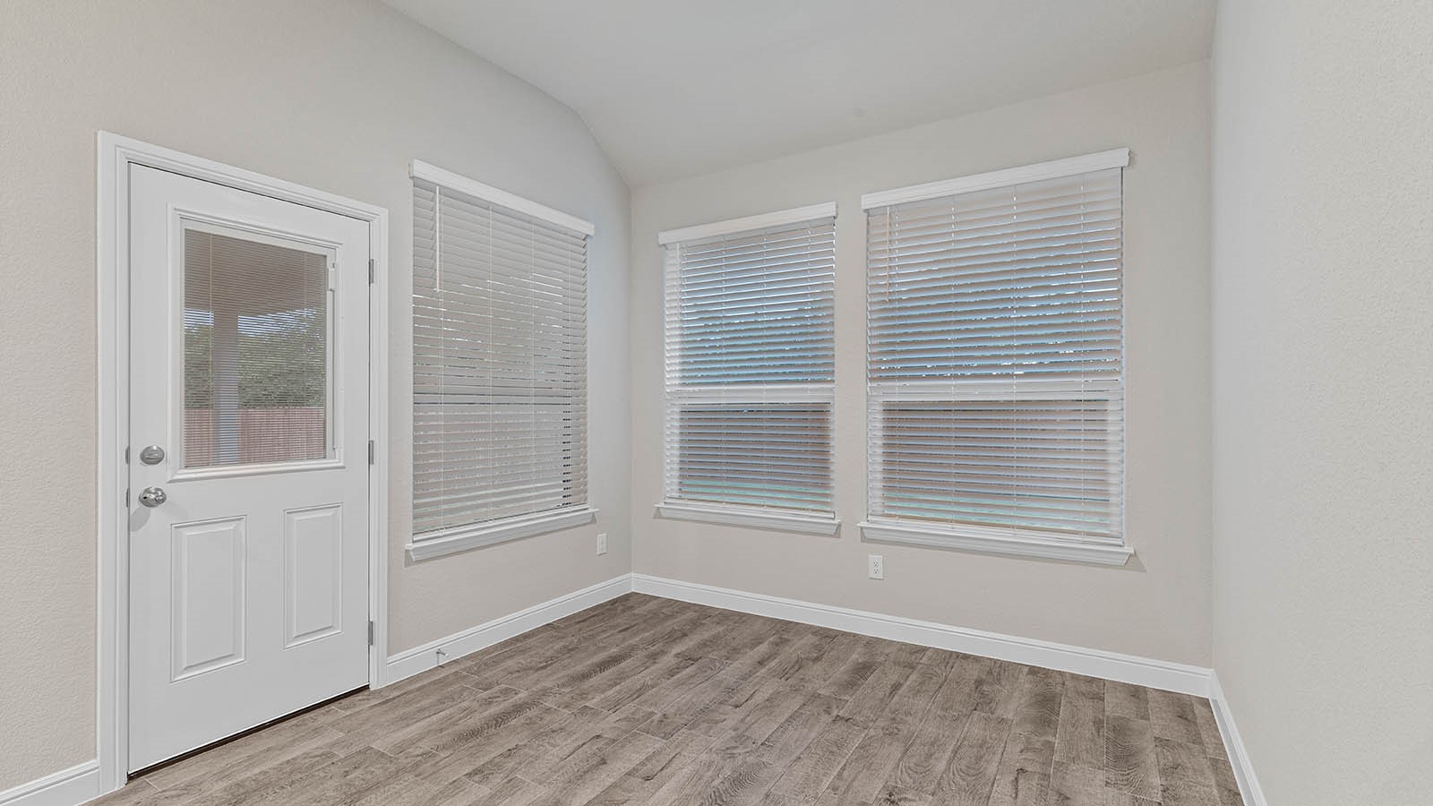 10385 Sarasota Street Grand Prairie TX 76065