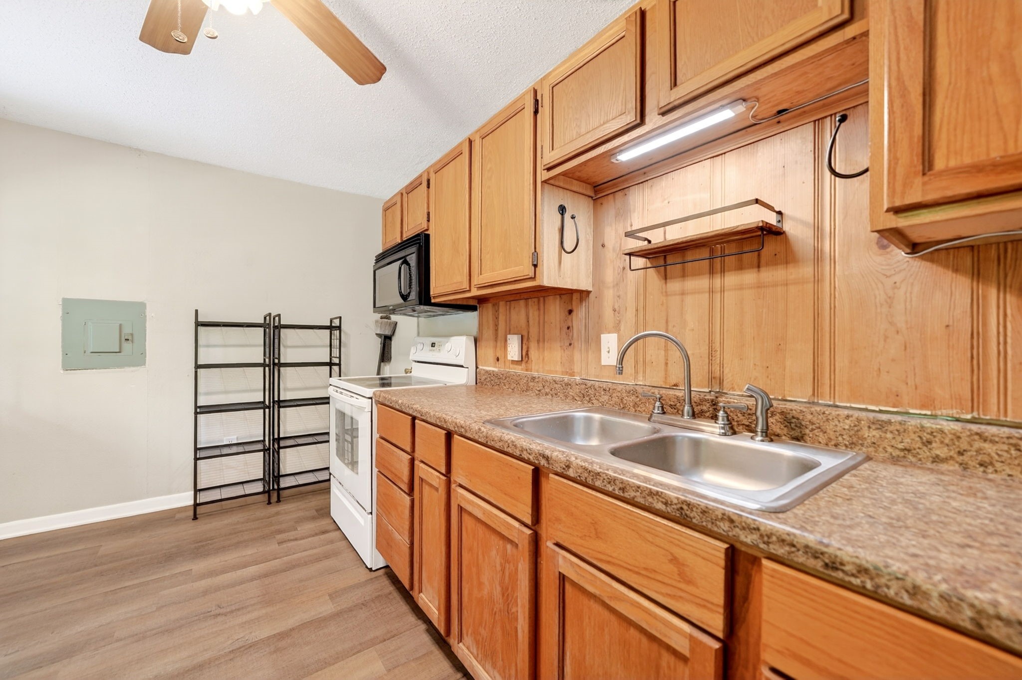7115 Brokenbow Drive Mabank TX 75156