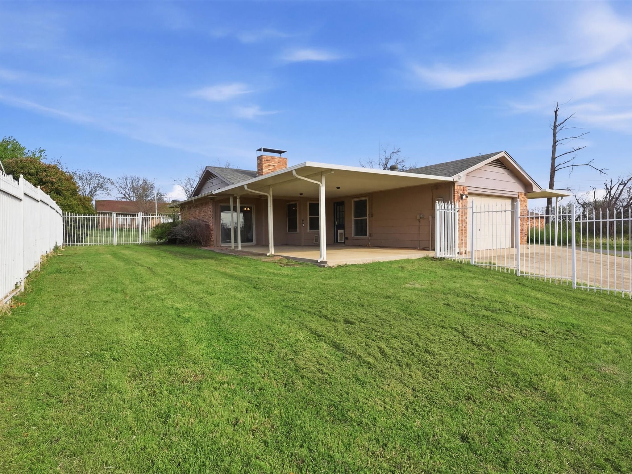2110 Azalea Street Denton TX 76205