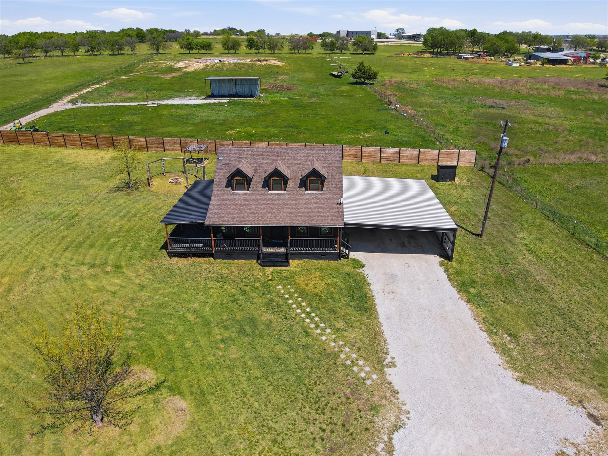 1865 Old Denton Highway Decatur TX 76234