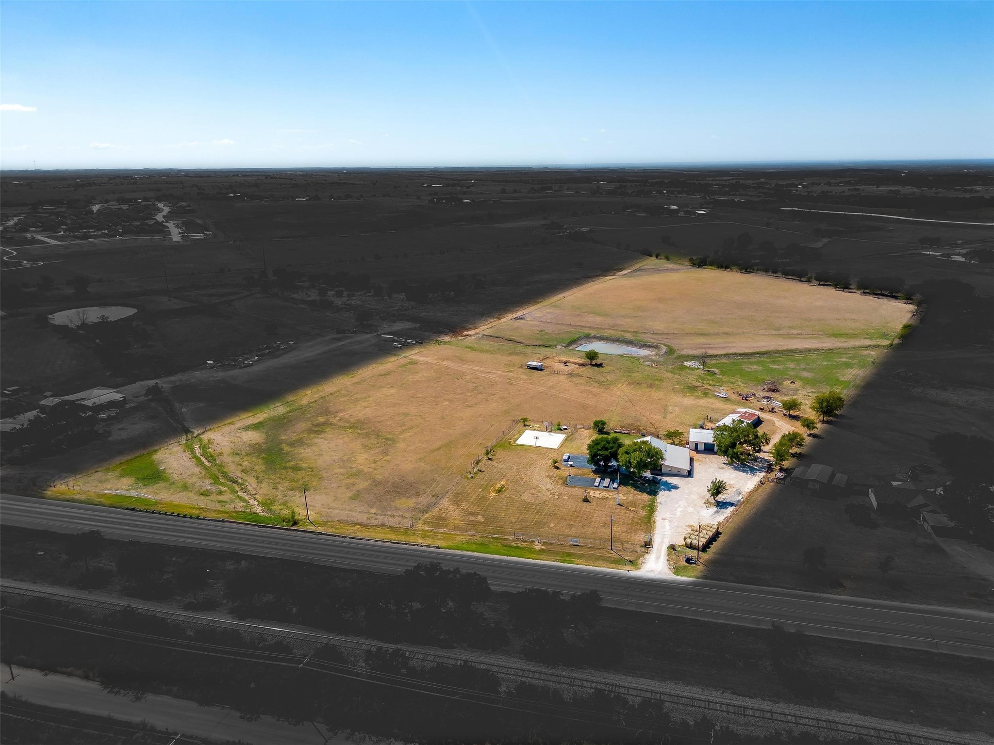 9809 N Highway 171 Godley TX 76044