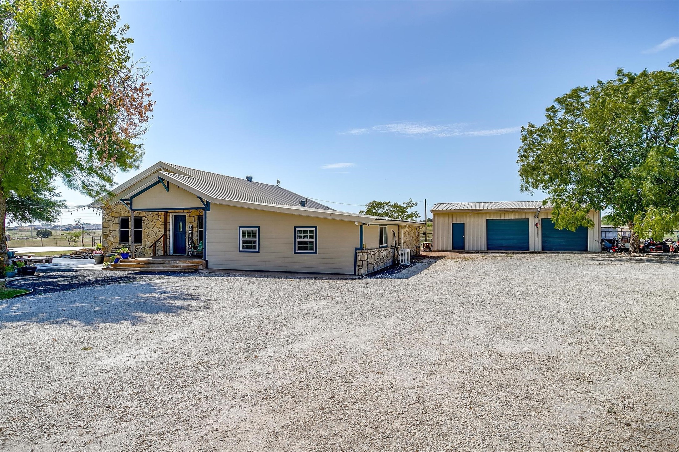 9809 N Highway 171 Godley TX 76044