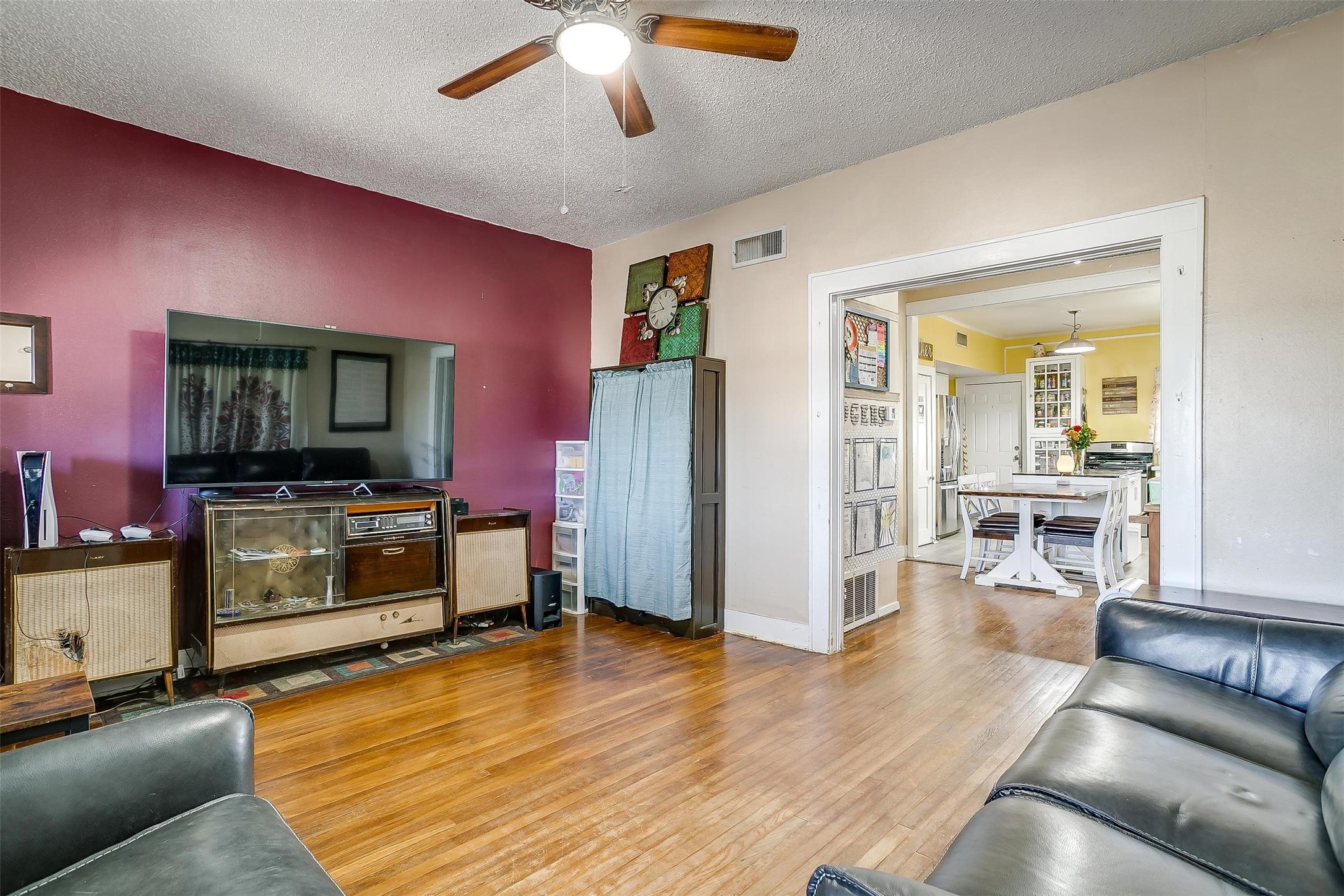 9809 N Highway 171 Godley TX 76044