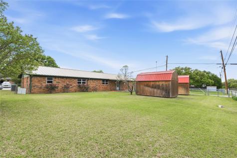 4502 Delwood Drive Brownwood TX 76801