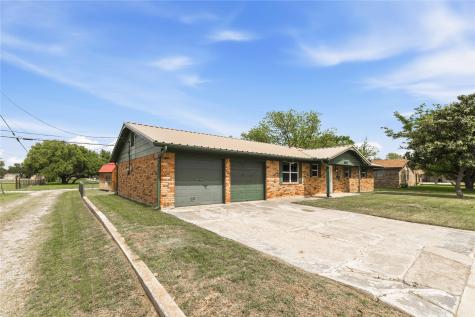 4502 Delwood Drive Brownwood TX 76801