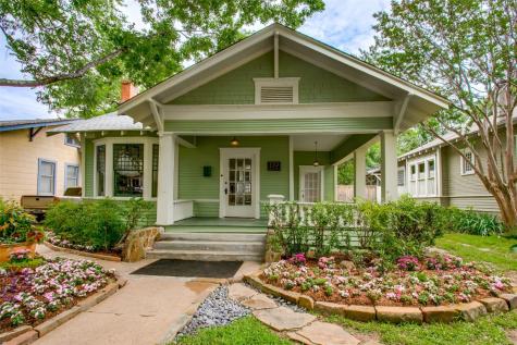 110 N Winnetka Avenue Dallas TX 75208