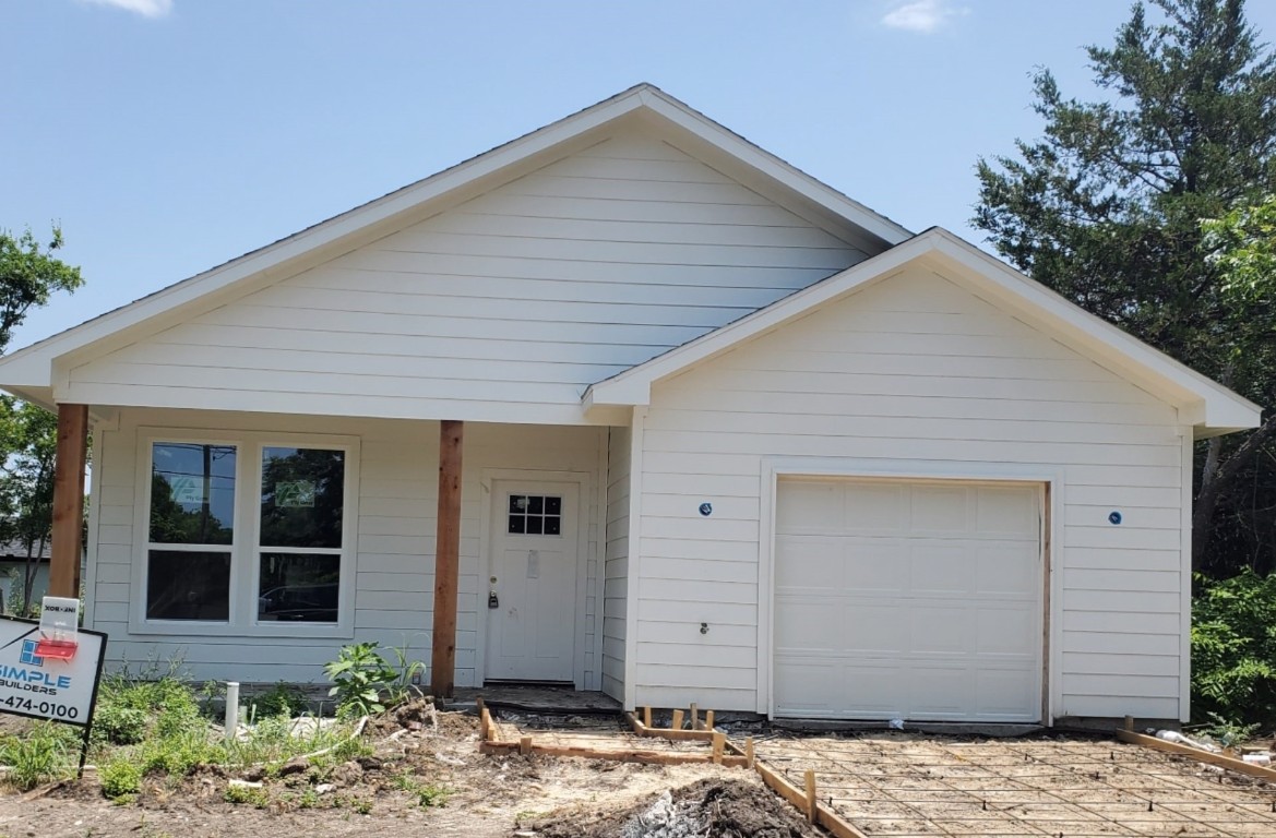 3205 Henderson Street Greenville TX 75401