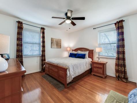 8306 Stonycreek Drive Dallas TX 75228