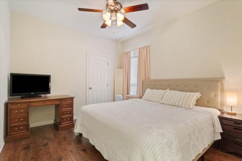900 Queen Elizabeth Drive Waco TX 76657