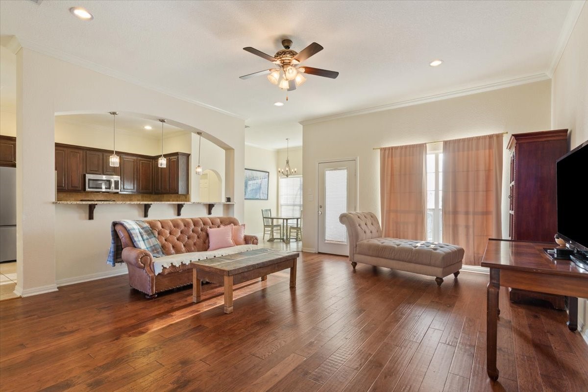 900 Queen Elizabeth Drive Waco TX 76657