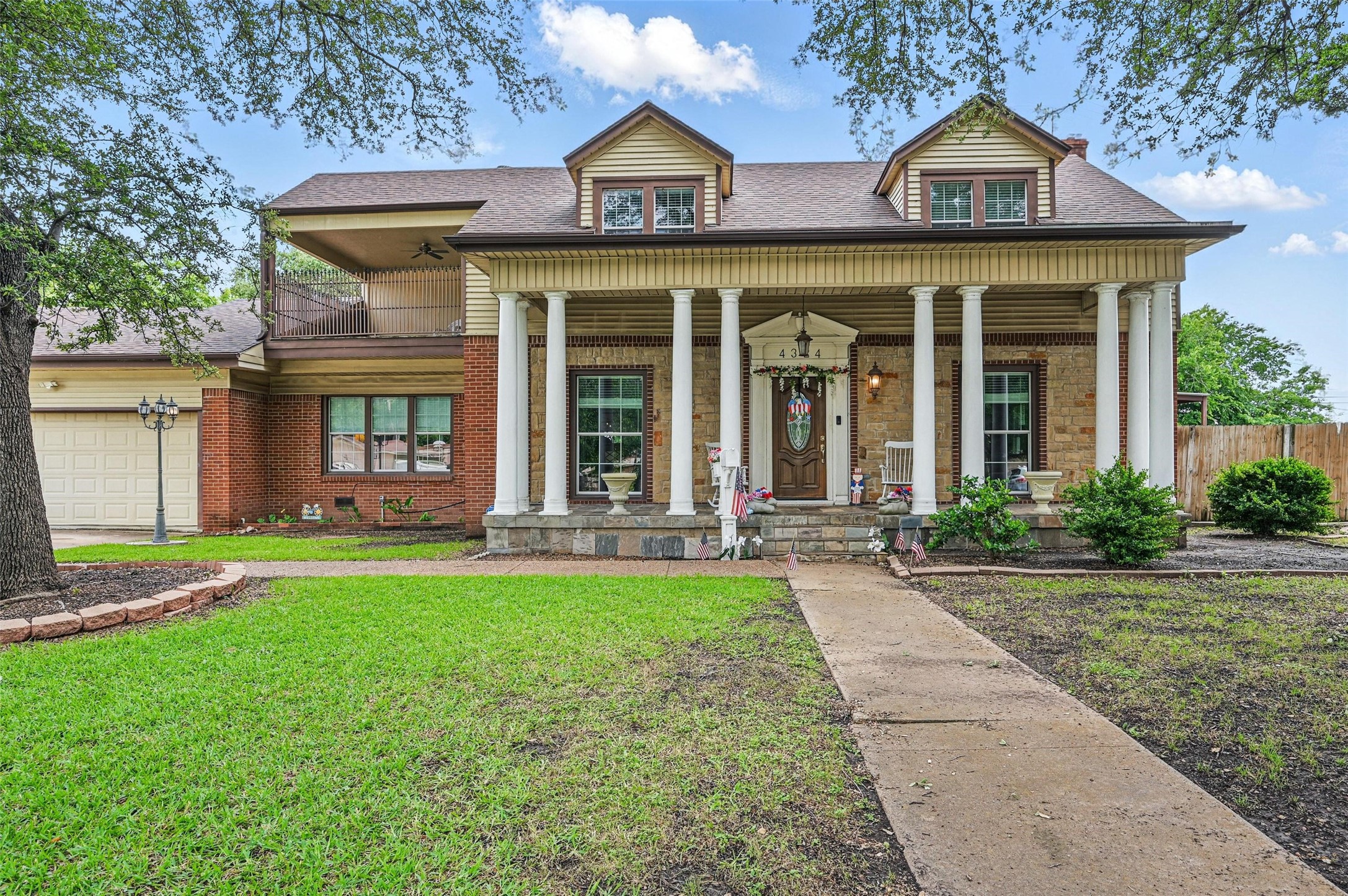 4324 Cummings Drive North Richland Hills TX 76180